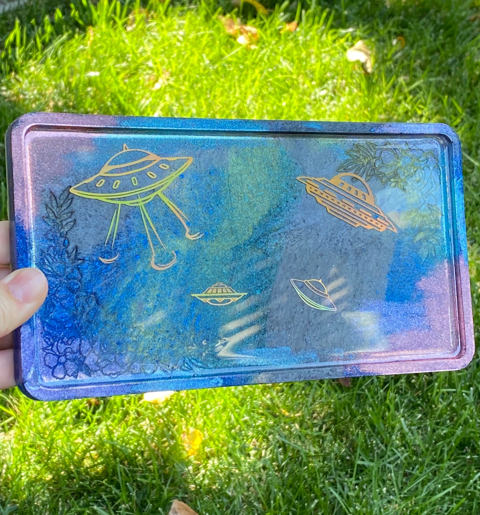 UFO Alien Rolling Tray Resin Rolling Tray Epoxy Resin Etsy