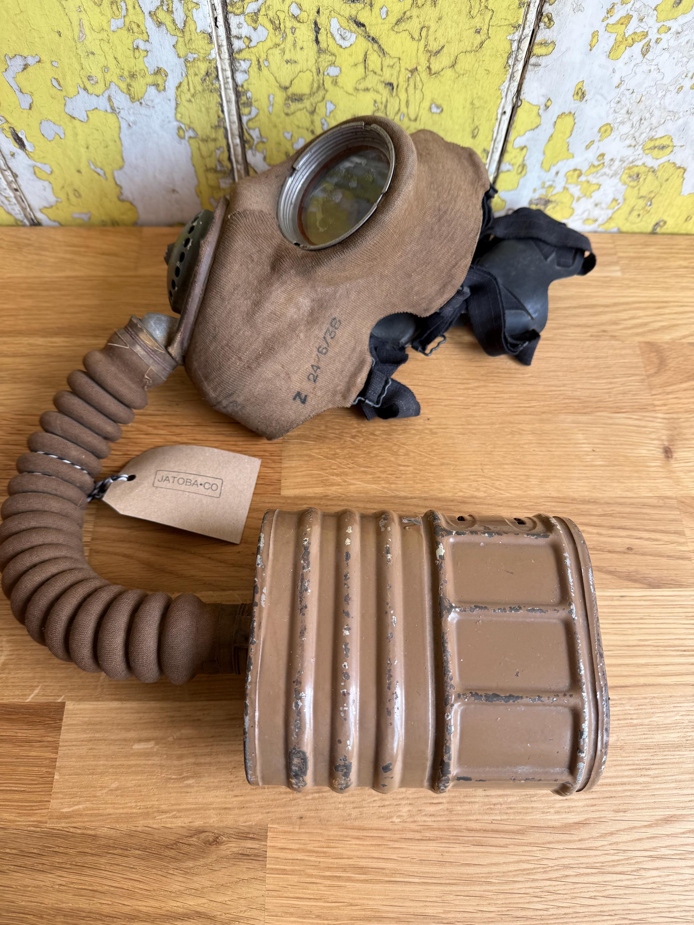 Vintage Gas Mask Ex-Military 1938 Type 4A Barringer, Wallis & Manners Ltd.