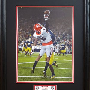Premium Custom Frame Job with Suede Mat and Beckett COA Terry Godwin Autographed Georgia Bulldogs 8x10 Photo vs Notre Dame