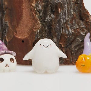Ceramic Halloween Figurine Set – Ghost, Pumpkin, and Skull