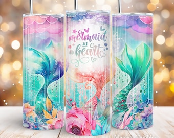 Mermaid at heart 20oz dünner Becher Sublimationsdesign Mermaid Tails und Blumen Digital PNG Gerade Verpackung Wasserrutsche download