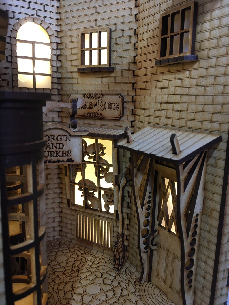 Knockturn alley themed Book nook, Wizards alley themed with extras. image 3