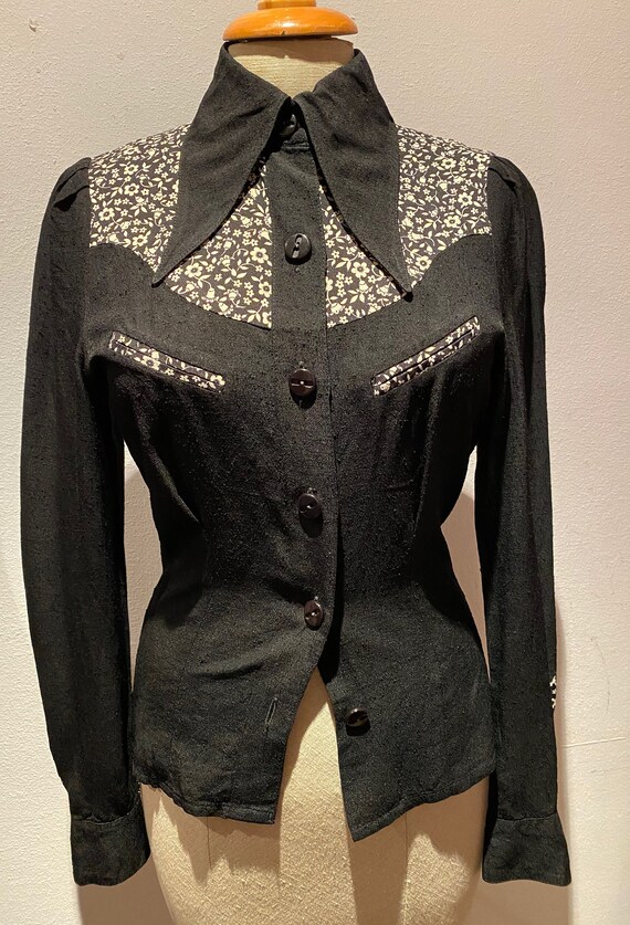 Gorgeous vintage blouse 70s