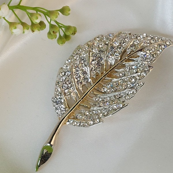 Vintage Brooch Leaf with Rhinestones, Gold Leaf with Rhinestones Brooch, Rhinestone Brooch, Sparkly Brooch