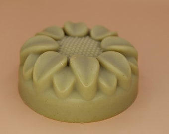 Seaweed and Cucumber Facial Bar