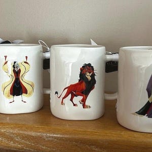 Rae Dunn x Disney Villains-mokken: Maleficent, Cruella de Vil, Evil Queen en Scar