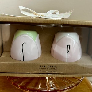 Rae Dunn Flower Salt and Pepper Shakers Set - Floral Shaped