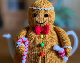 Tea Cosy knitting pattern. PDF digital download. Gingerbread Man Tea Cosy knitting pattern to fit a 6 cup tea pot.