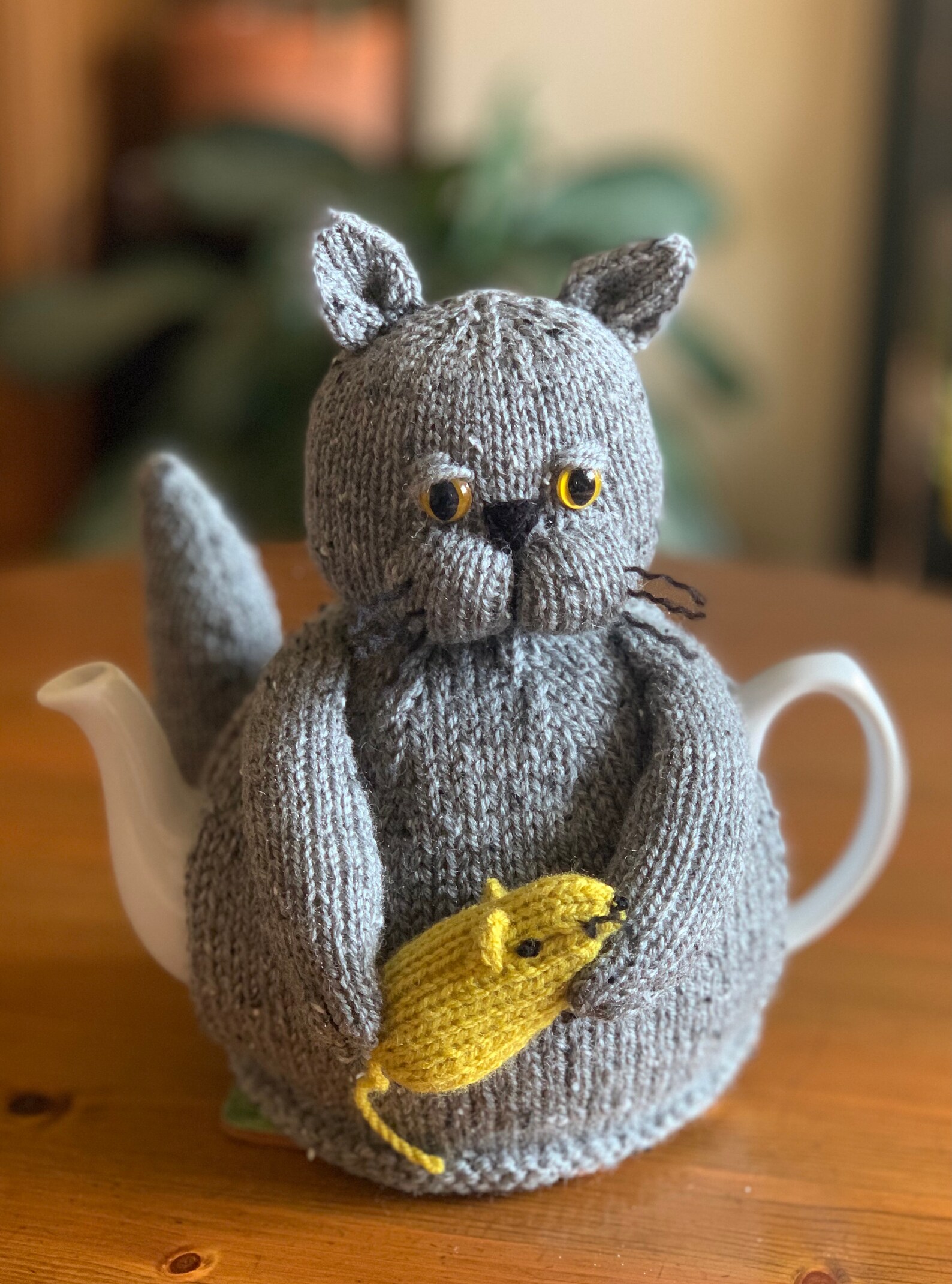 Tea Cosy Knitting Pattern. PDF Digital Download. cat With Her Favourite