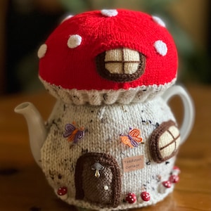 Autumn Toadstool fairy House Tea Cosy knitting pattern. PDF digital download. Fits a 2.5 pint/6 cup tea pot.