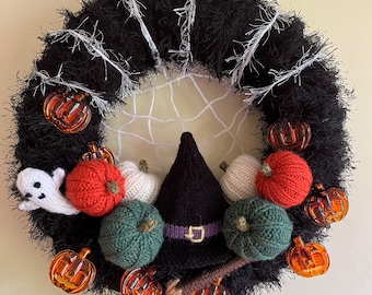 Light up Halloween Wreath knitting pattern. pdf digital download