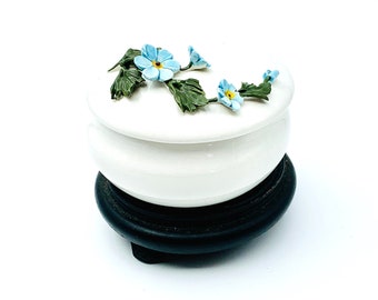 Vintage Capodimonte Schmuckschale: Blaue Blumenkeramik-Ringschale, Made in Italy