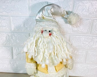 Vintage Traditional Shelf Sitting Santa Father Winter Collectible Christmas Decor