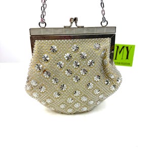 1960 Silver Metal Beaded Cream Evening Bag by Regent – Made in Hong Kong - Clutch Purse with Silver Chain Metal Strap - My40YearCollection