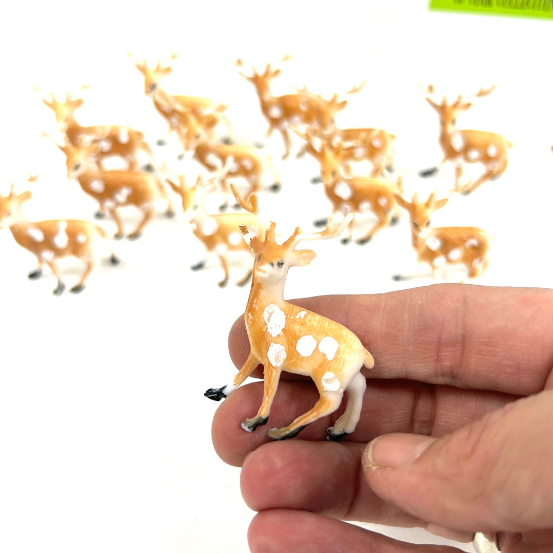 Adorable Vintage Miniature Plastic Spotted Deer Figurines Miniature