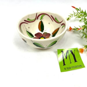 Beautiful Vintage Manises Leflor SL Made in Spain Small Decorative Bowl Floral Motif My40YearCollection