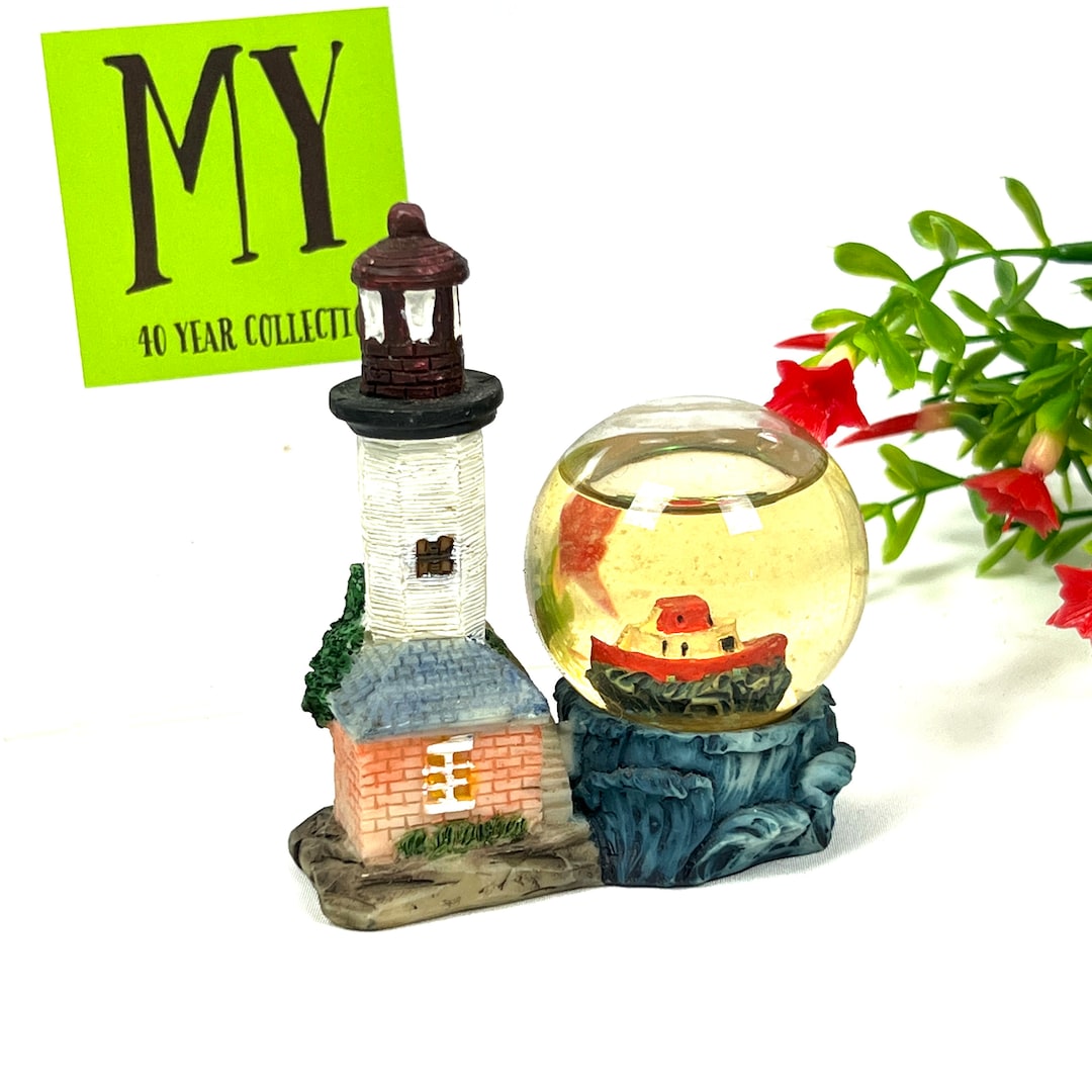 Vintage Lighthouse Snow Globe Mini Snow Globe White Beacon House Sunk