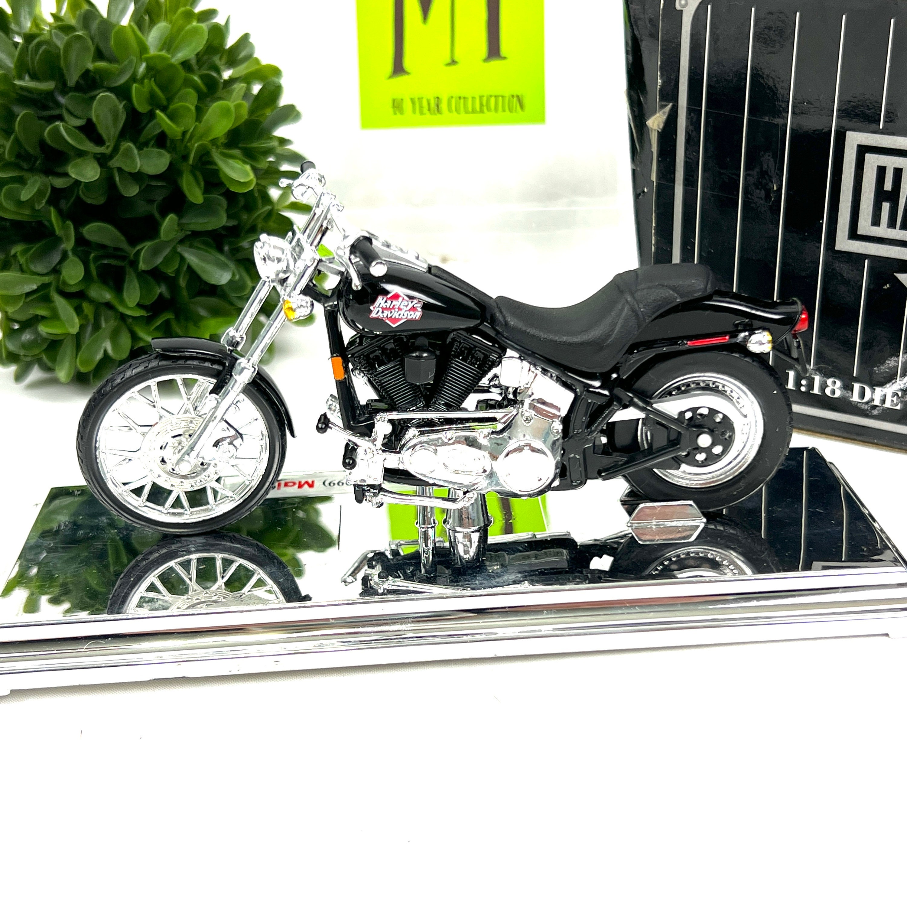 Vintage Avon 1999 FXSTB 