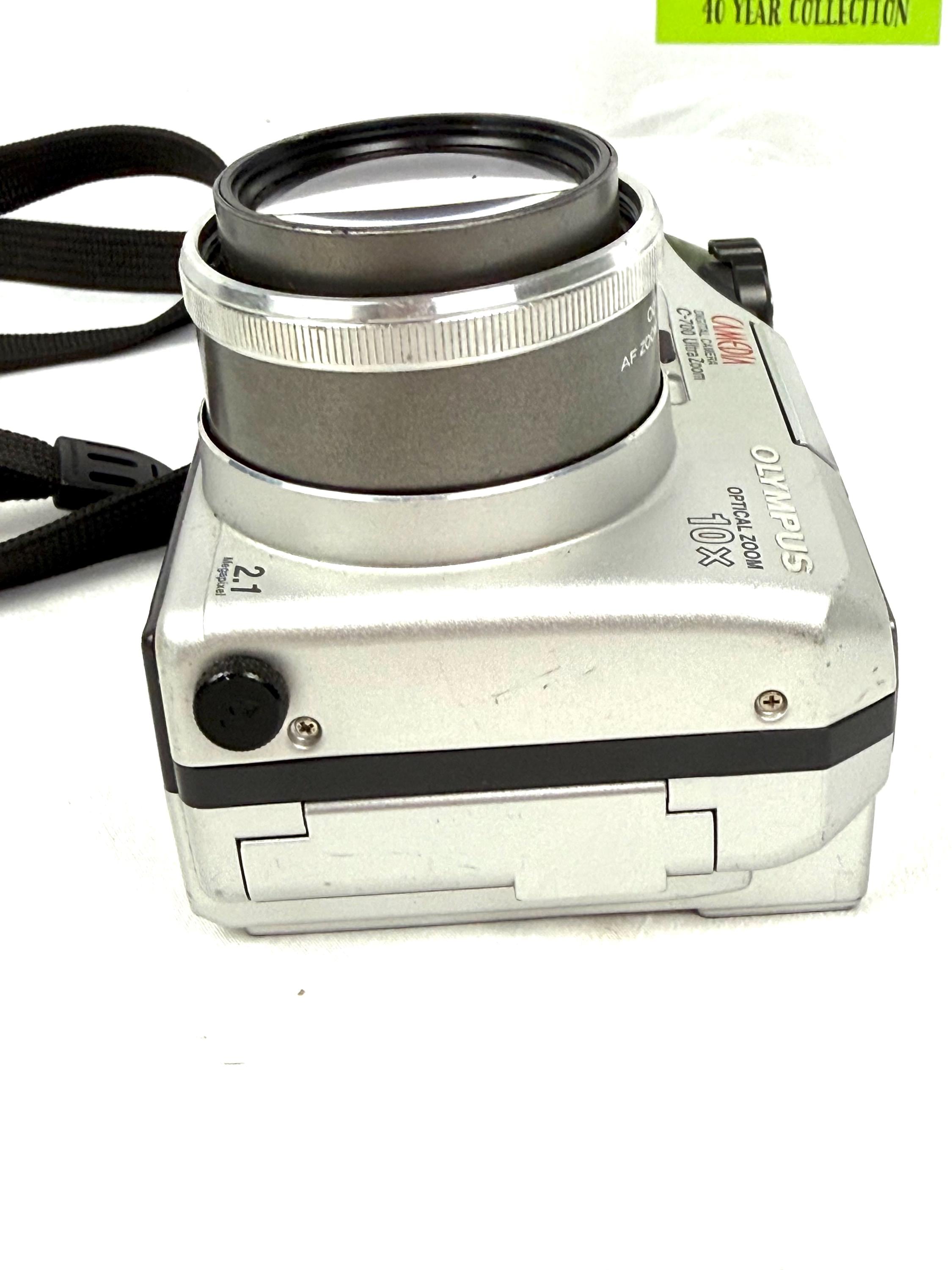 Vintage Camera - Olympus Camedia C-700 Ultra Zoom 2.1mp Digital