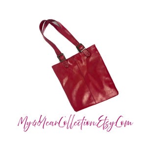 Vintage Einkaufstasche - Burgunderrote Kunstledertasche mit perlenbesetztem Schnallenriemen - My40YearCollection