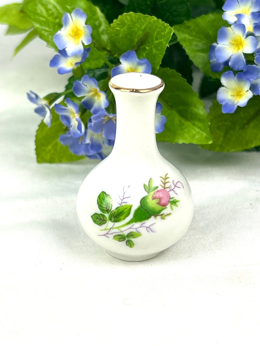 Mini barong and filipiniana vase