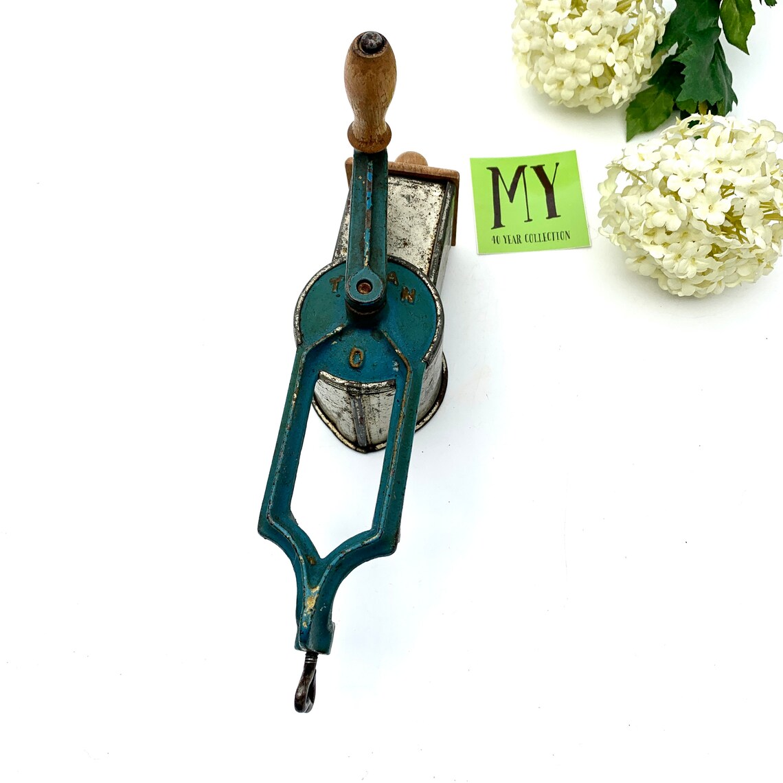 Vintage Titan Nut Grinder Manual Grinder Cast Iron Grinder Etsy