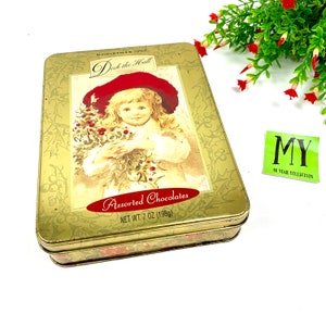 Vintage Collectible Hallmark Tin Canister Deck The Hall Gold Christmas Victorian Style Theme Tin Can Gift Box My40YearCollection