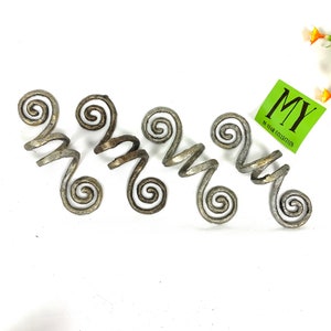 Unique Vintage Silver tone Rustic Megal Swirl Napkin Rings Rustic Scroll Napkin Holder Table Setting Decor My40YearCollection