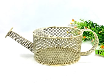 Kostbare vintage crèmekleurige decoratieve gietermand metalen draadmand bloemschikken My40YearCollection