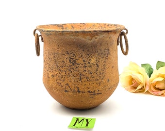 Vintage Primitive Rustic Cauldron Coppertone Planter with Round Handles Farmhouse Decor Halloween Decor My40YearCollection