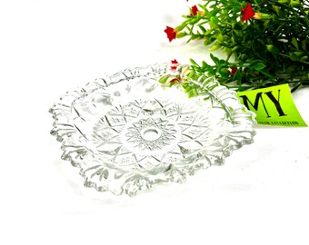 Vintage Pasari Indonessia Clear Pressed Glass Square Trinket Dish or Ashtray My40YearCollection