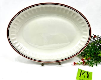 Vintage Mayer China ovale serveerschaal: rode en zwarte rand in reliëf