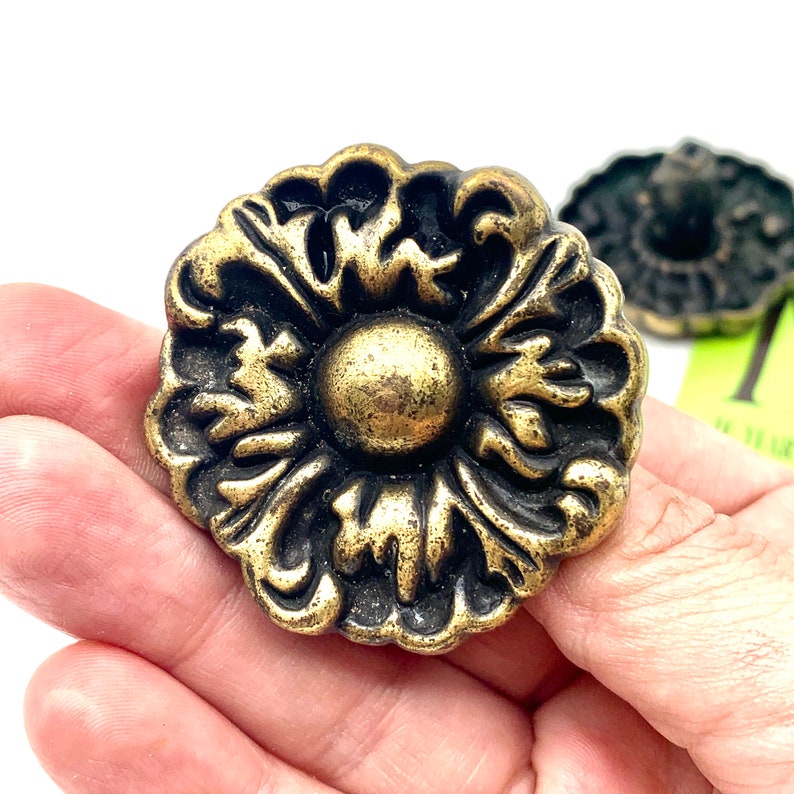 Vintage Pair of Antique Bronze Floral Drawer Pulls Flower - Etsy