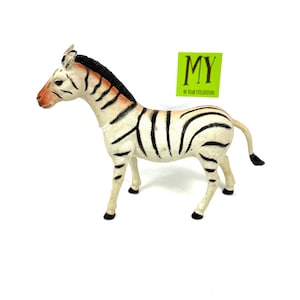 Vintage zebraspeelgoedbeeldje – hard plastic dier – gemaakt in China – junglespeelgoed in safaristijl - My40YearCollection