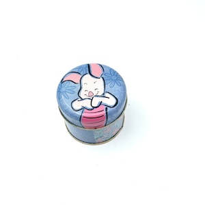 Vintage Disney Piglet Scented Candle Tin Can Winney The Pooh Collectible Decorative Tin Can