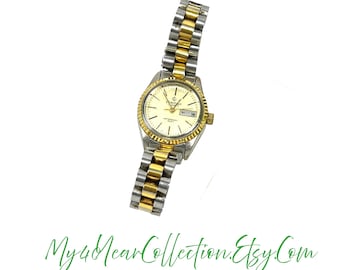 Vintage Armitron Quartz Watch – Two-Tone Stainless Steel, 2005, Day-Date, Water Resistant - My40YearCollection