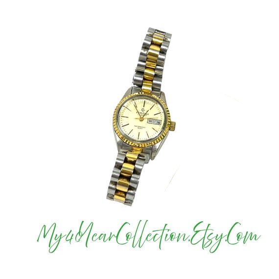 Vintage Armitron Quartz Watch – Two-tone Stainless Steel  display picture 2