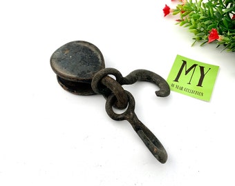 Antique Cast Iron Block and Tackle Pulley: Rustic Decor Prop