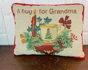 Vintage Christmas Pillow: "A Hug For Grandma" Holiday Decor