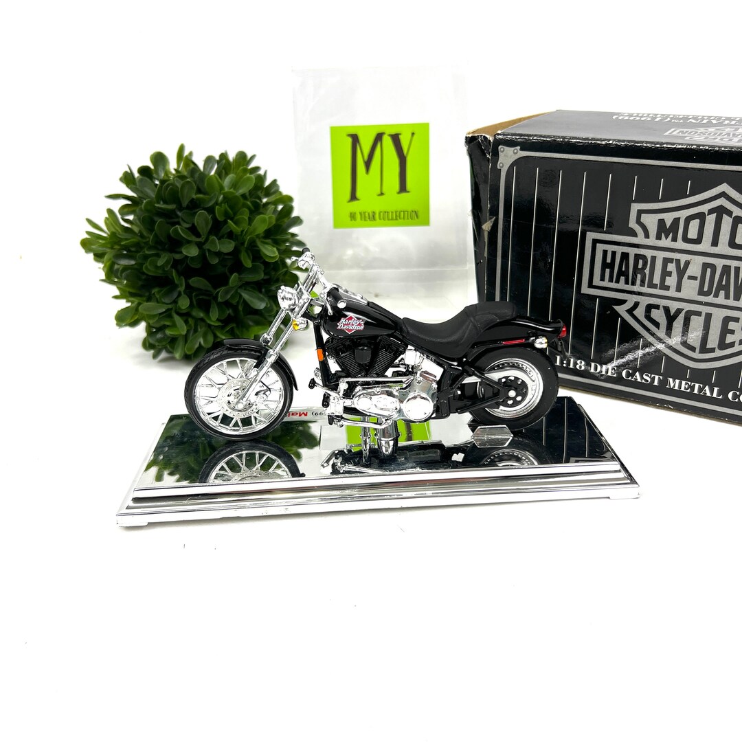 純銀　ハーレー　置物 il_1080xN.4547227435_f17l.jpg