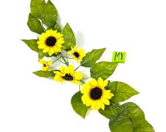 Vintage Artificial Sunflower Garland - 31 inch Sunflower Spray - Dew Covered Sunflowers - Flower Arrangement - My40YearCollection