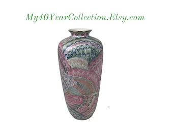 Vintage Porcelain Vase: Mid Century China Trade Macau, Pink Blue Shell Design (16 inch)