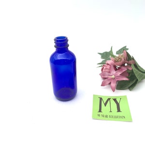 Beautiful VIntage Decorative Cobalt Blue Glass Bottle Small Decorative Bottle NO LID SS F3 Medicine Bottle My40YearCollection