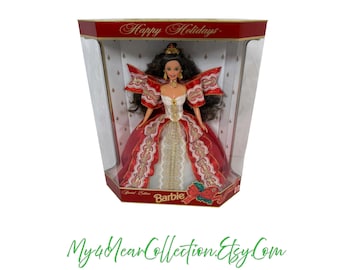 1997 Happy Holidays Barbie 10th Anniversary Special Edition Red Gold Victorian Christmas Doll NIB