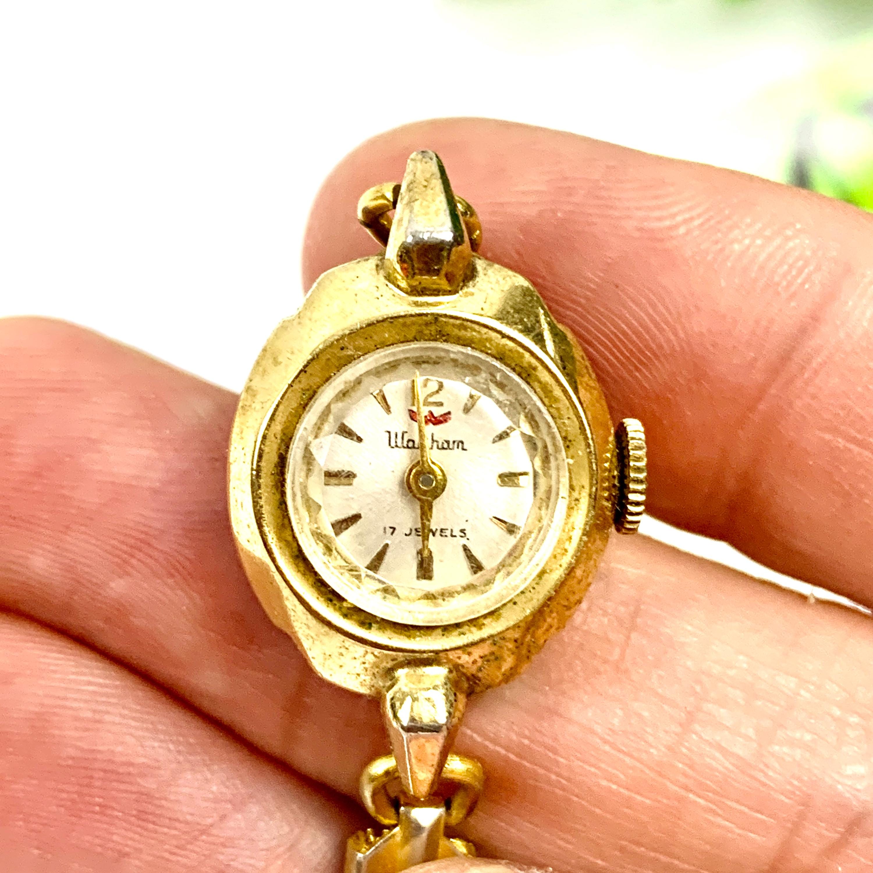 Vintage Waltham Ladies Watch – 17 Jewels, Mid-century (not Working