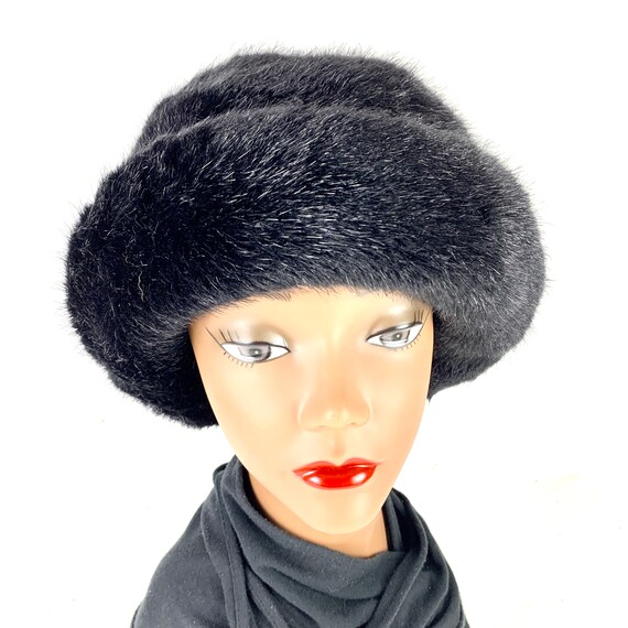 Vintage Betmar New York Faux Fur Black 