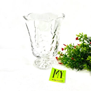Schöne Vintage Kristall Klare Vase mit Weihnachtsbäumen Foot Vase Weihnachtsdekor Geschenkidee My40YearCollection