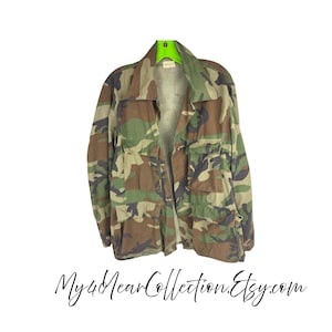Vintage US Army Tarn Feldjacke - Woodland Camo Militär Mantel - Mittellang Kurz - 1980er Jahre Allzweckjacke
