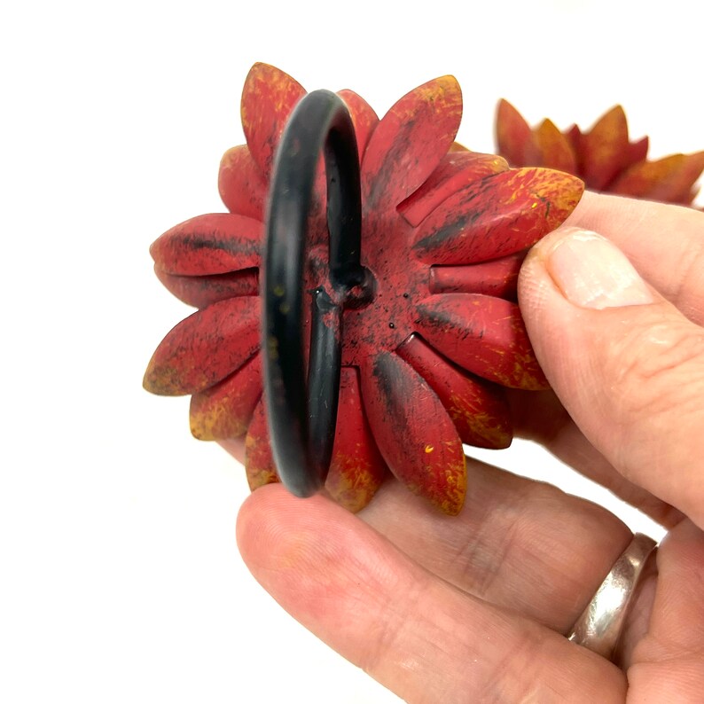 Pair of Metal Flower Napkin Ring Holders Red Yellow Black Etsy