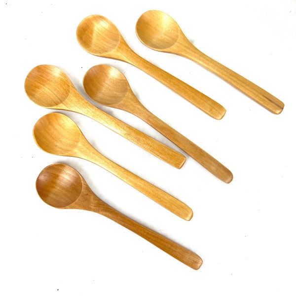 Vintage Small Wooden Spoons - Set of 6 - SOLD SEPARETELY - Small Wooden Spice Spoons - Tea Scoops - Bath Salt Spoon - My40YearCollection